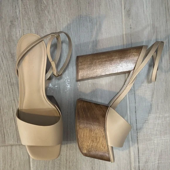 Gorgeous! Cult Gaia Shauna Platform 41.5 worn once in mint condition! - Picture 3 of 10